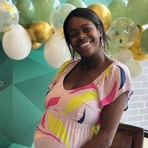 Meet your Posher, Amina